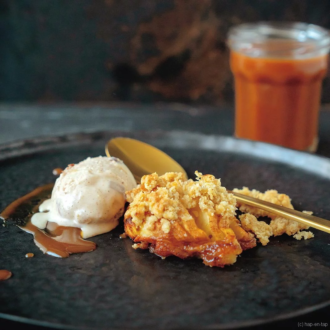 Warme appeltaart met ijs